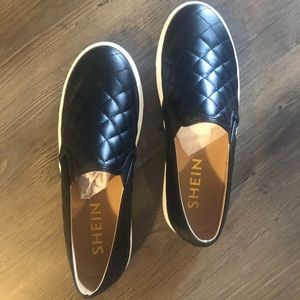 Black Fashion Sneakers